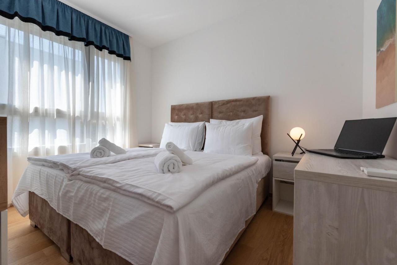 Dalmatia Apartment Znjan Split Buitenkant foto