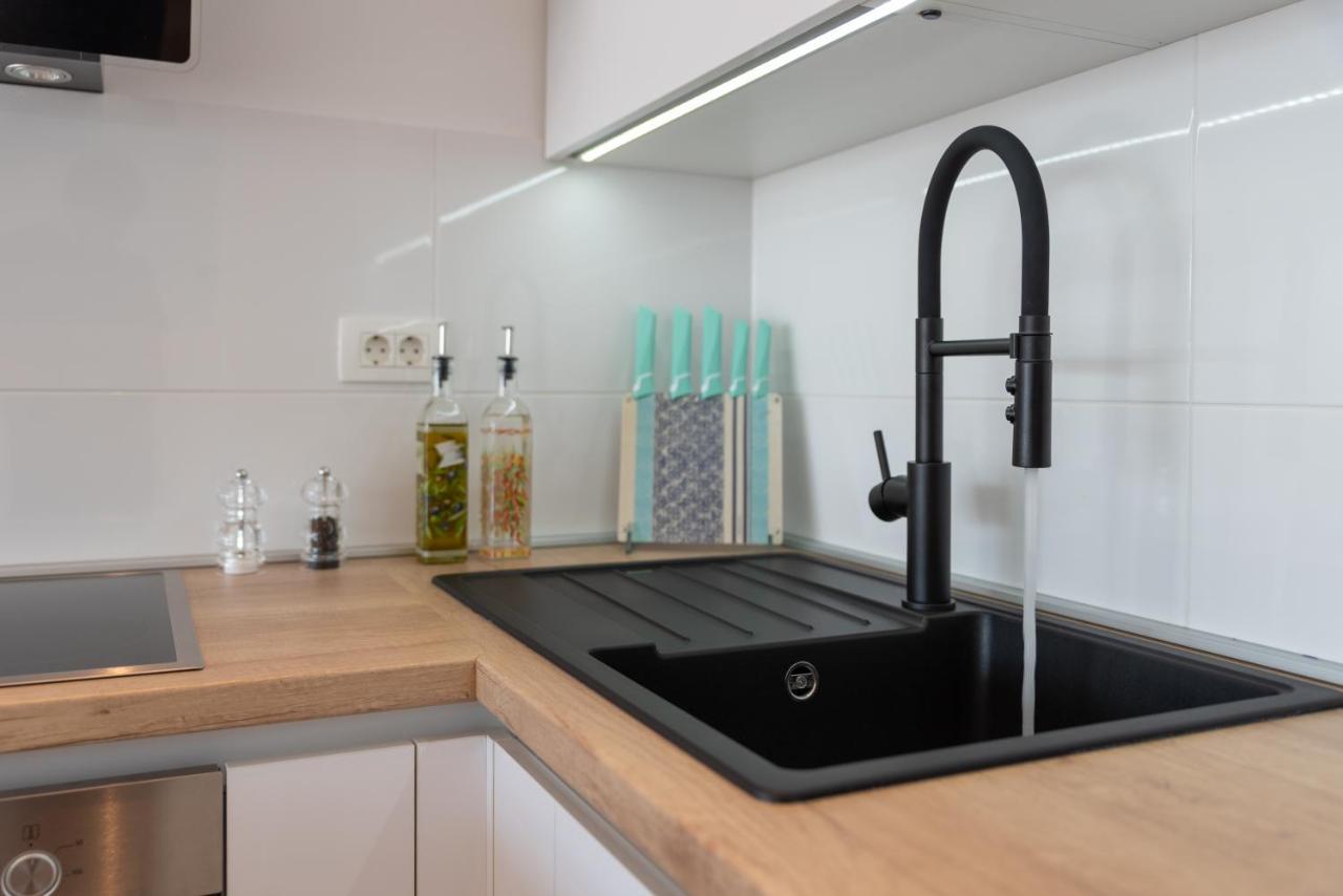 Dalmatia Apartment Znjan Split Buitenkant foto